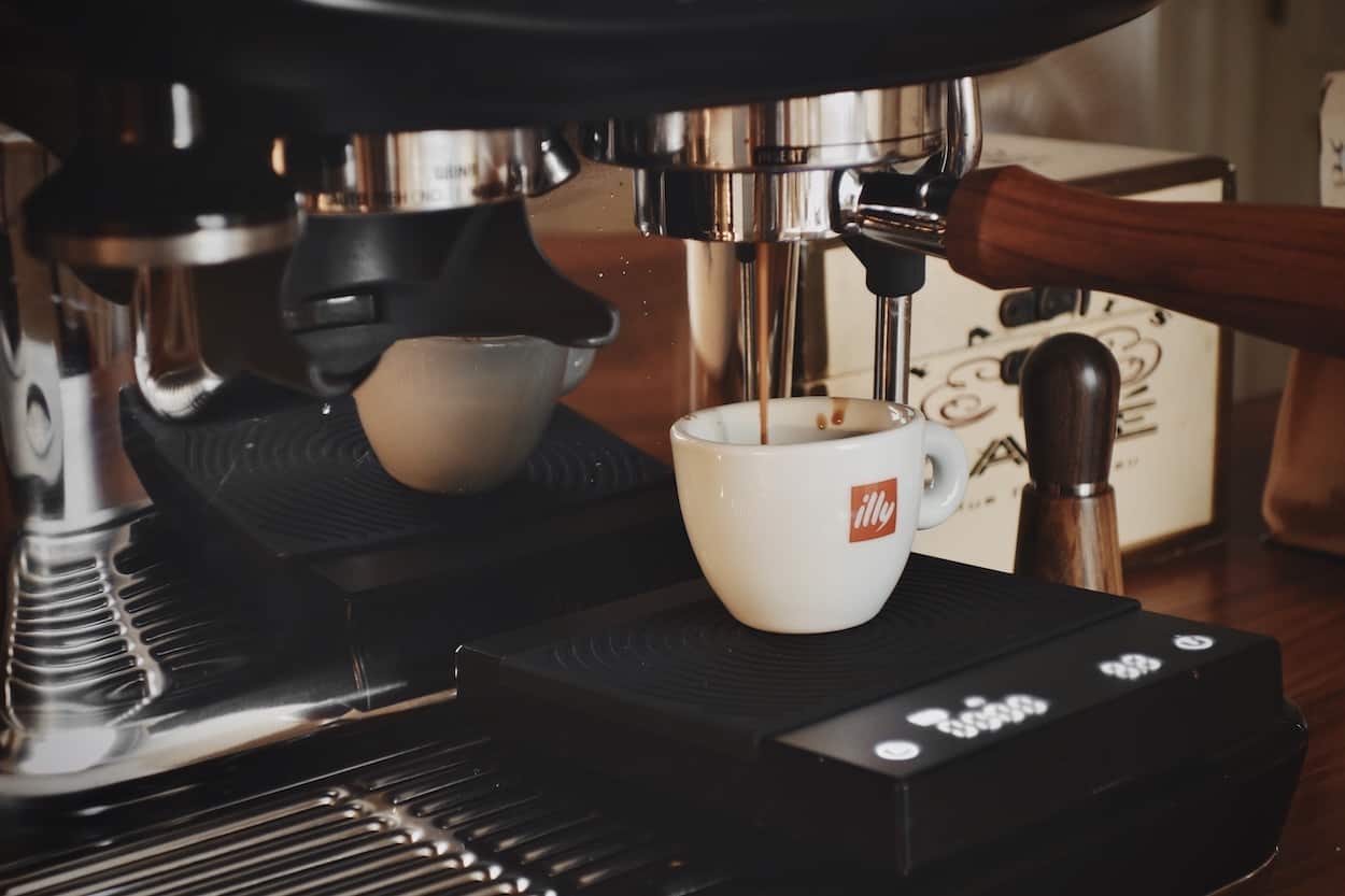 how-to-fix-a-sour-or-bitter-espresso-tips-for-breville-barista-owners